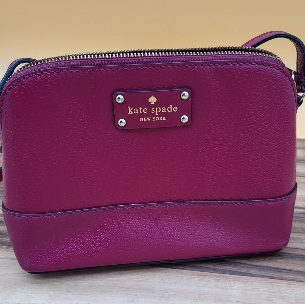 Kate Spade Women's Red Crossbody Bag, 9x7x3, EUC